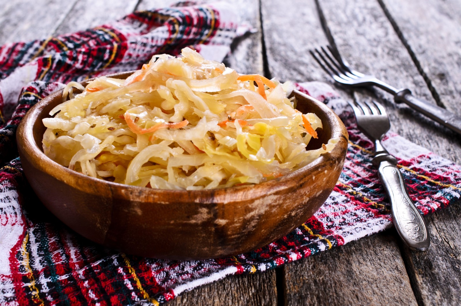 Sauerkraut – eines der meistunterschätzten Gemüse - Iss dich gesund ...