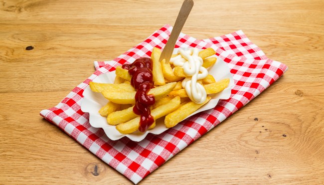 Mc Cain 123 Frites mit Knorr Ketchup und Mayo - Korbmayer - 230218