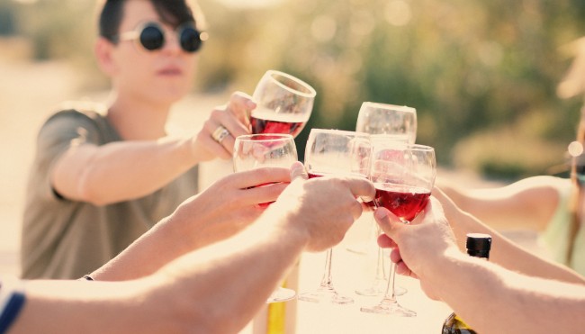 Deutsche bevorzugen Wein vor Bier