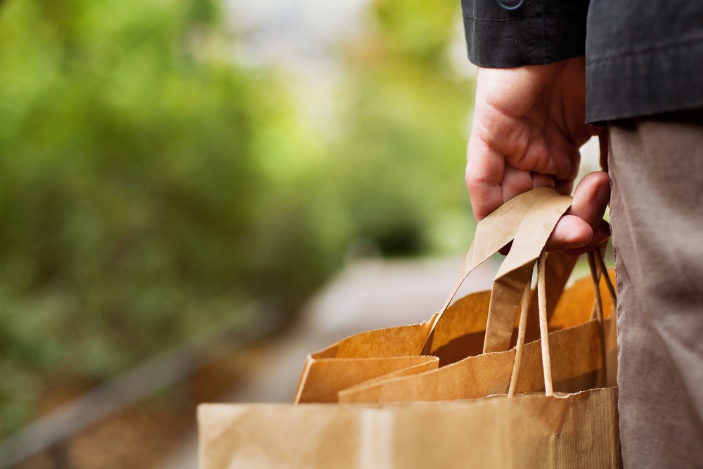 Sind Papiertüten wirklich umweltfreundlicher als Plastiktüten? - Fakten ...