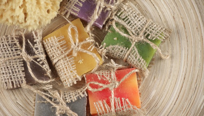 Naturkosmetik selber machen - Verwöhnen mit dem Besten aus der Natur