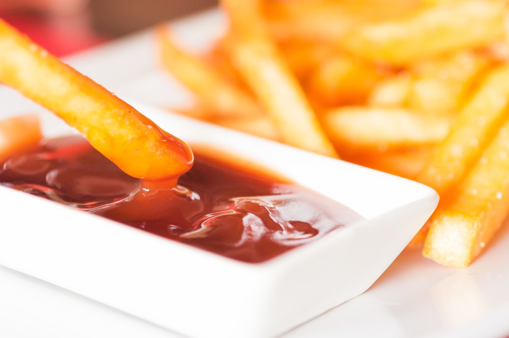 Achtung, so viel Zucker steckt in Ketchup Wenig Tomate, viel Zucker